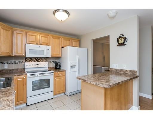 74 Jordan St, Springfield, MA 01129 photo 10