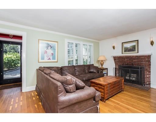 9 Pleasant St, Hingham, MA 02043 photo 6