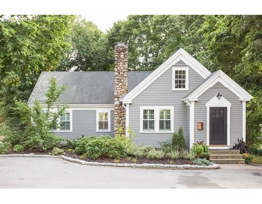 9 Pleasant St, Hingham, MA 02043 photo 4