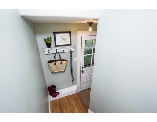9 Pleasant St, Hingham, MA 02043 photo 10