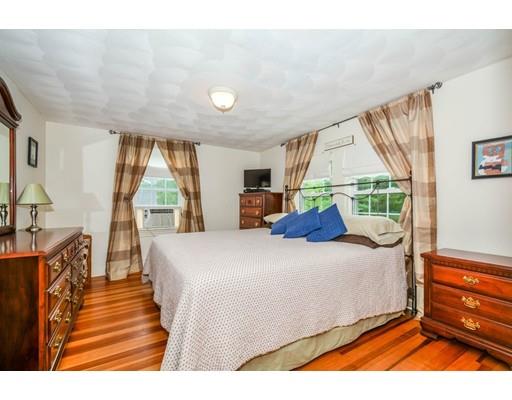 82 Forest St, Reading, MA 01867 photo 19