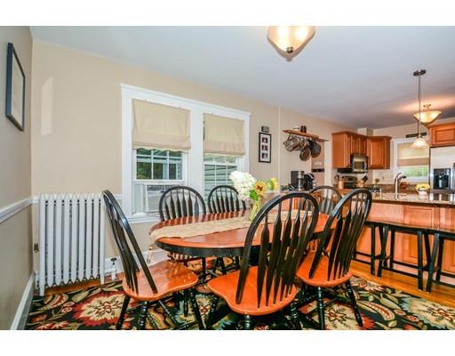 82 Forest St, Reading, MA 01867 photo 8