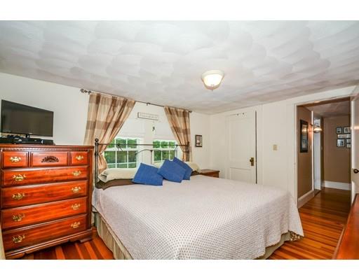 82 Forest St, Reading, MA 01867 photo 20