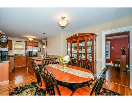 82 Forest St, Reading, MA 01867 photo 7