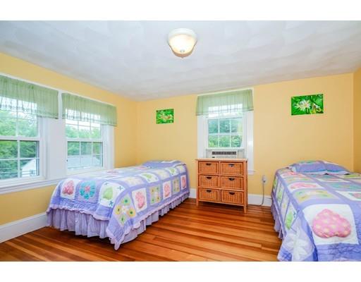 82 Forest St, Reading, MA 01867 photo 24