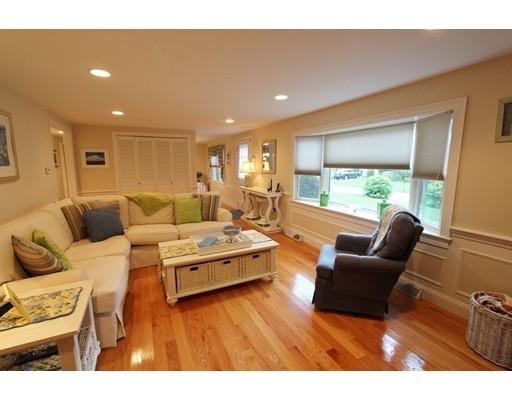 69 Sheaffer Rd, Barnstable, MA 02632 photo 17