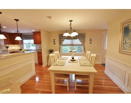 69 Sheaffer Rd, Barnstable, MA 02632 photo 3