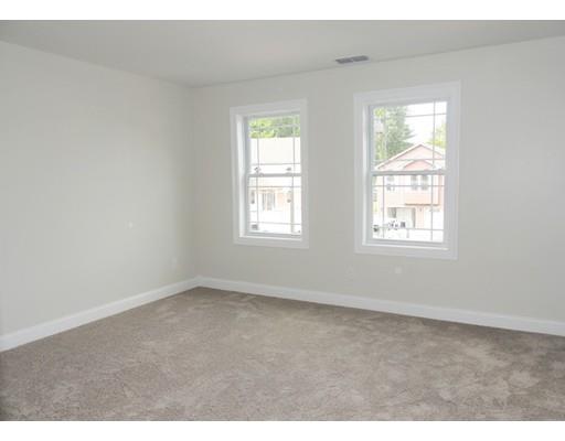 59 Alwin Pl, Springfield, MA 01128 photo 25