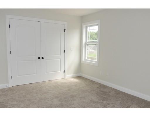 59 Alwin Pl, Springfield, MA 01128 photo 23