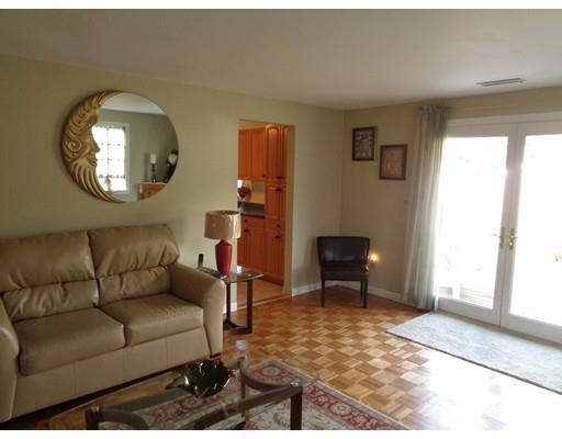 5 Grove St, Danvers, MA 01923 photo 17