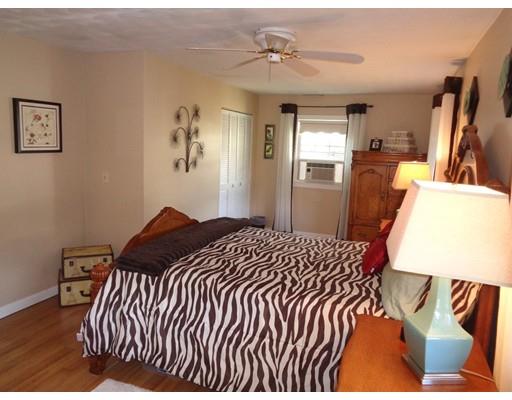 5 Grove St, Danvers, MA 01923 photo 8