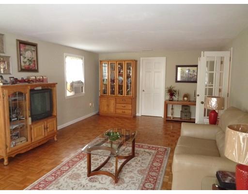 5 Grove St, Danvers, MA 01923 photo 16