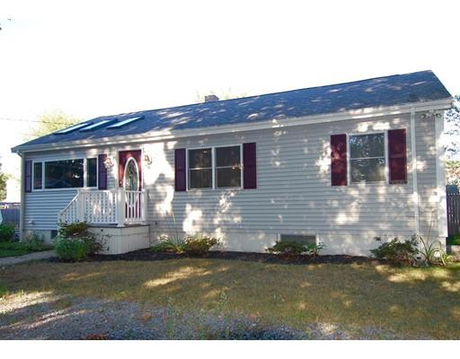 44 Martelle St, Acushnet, MA 02743 photo 4
