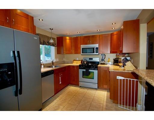 44 Martelle St, Acushnet, MA 02743 photo 13