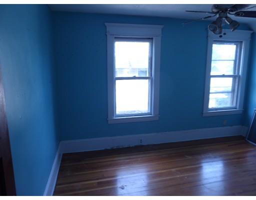 29 Rimmon Ave, Springfield, MA 01107 photo 17