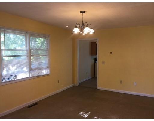 46 Burr St, Springfield, MA 01109 photo 6