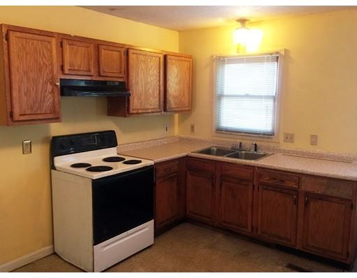 46 Burr St, Springfield, MA 01109 photo 8