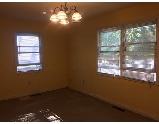 46 Burr St, Springfield, MA 01109 photo 7
