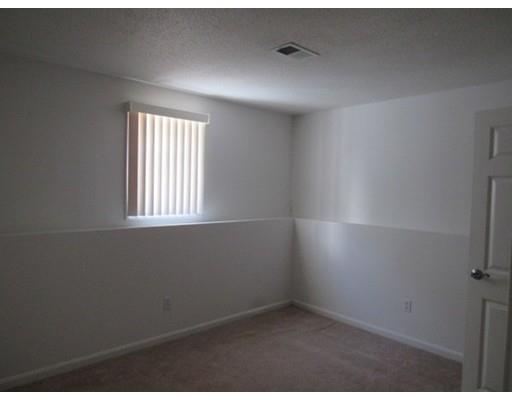 526 3rd St #4, Fall River, MA 02721 photo 8