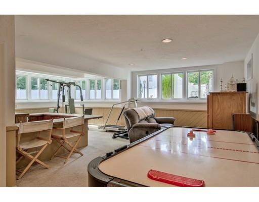 40 Canavan Cir, Needham, MA 02492 photo 22