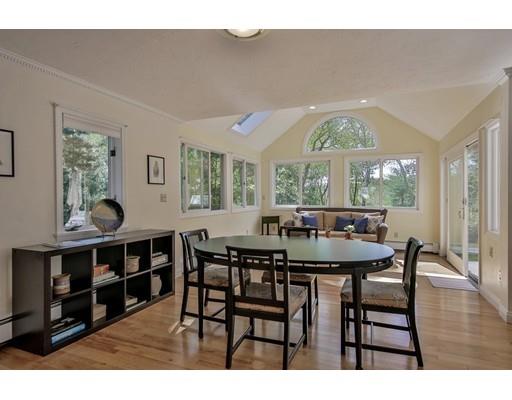 40 Canavan Cir, Needham, MA 02492 photo 9
