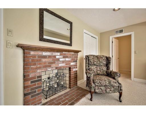 40 Canavan Cir, Needham, MA 02492 photo 17