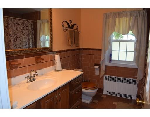 1 Glenwood Cir, Wareham, MA 02571 photo 10