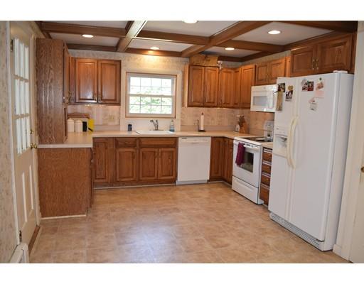 1 Glenwood Cir, Wareham, MA 02571 photo 6