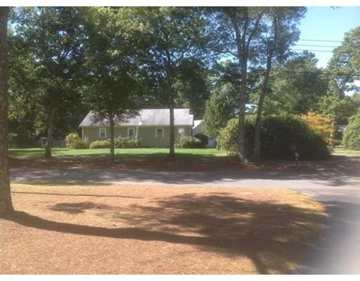 1 Glenwood Cir, Wareham, MA 02571 photo 2