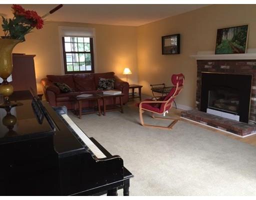 29 Brewster Dr, Needham, MA 02492 photo 4