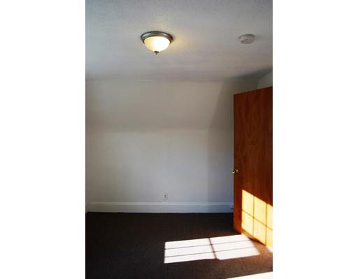 81 Braddock St, Springfield, MA 01109 photo 14