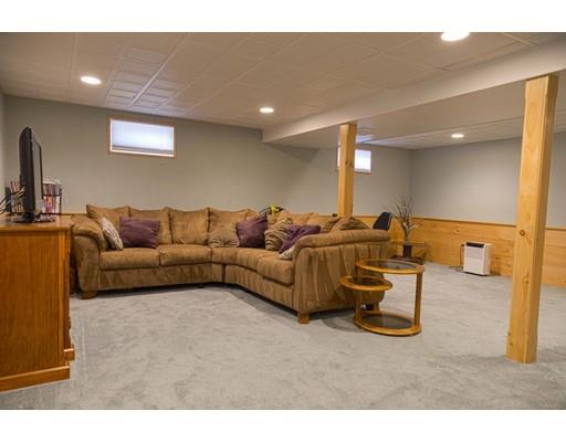 12 Whitney Ln, Upton, MA 01568 photo 10