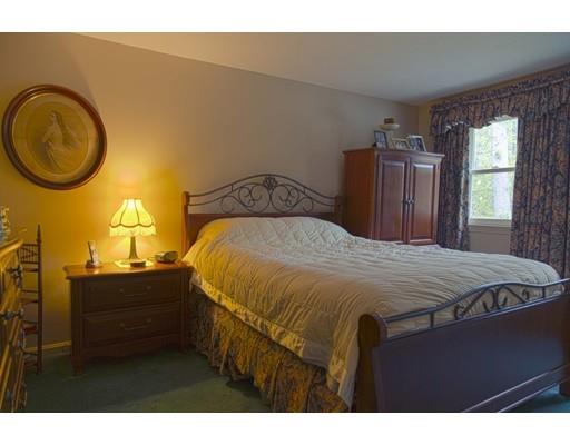 12 Whitney Ln, Upton, MA 01568 photo 11