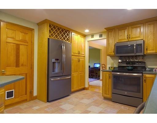 12 Whitney Ln, Upton, MA 01568 photo 6