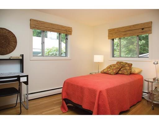 60 Franklin St, Brookline, MA 02445 photo 5