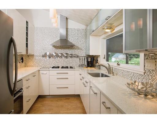 60 Franklin St, Brookline, MA 02445 photo 4