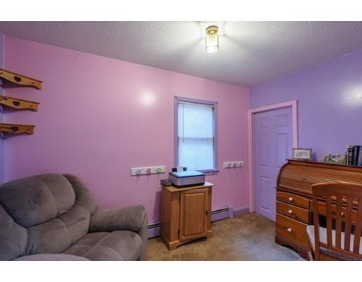 69 Epping St, Lowell, MA 01852 photo 5