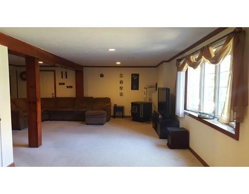 23 County St, Worcester, MA 01604 photo 10