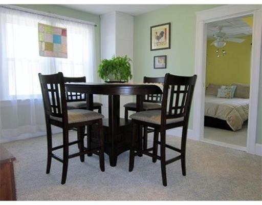 4 Benson St, Worcester, MA 01604 photo 8