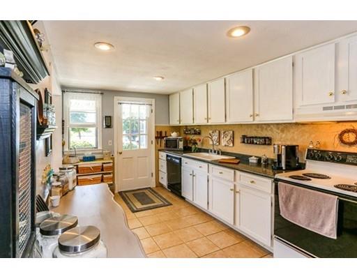 63 Chase St, Danvers, MA 01923 photo 6
