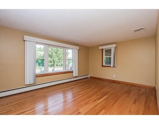 60 Patterson Ave, Springfield, MA 01119 photo 15