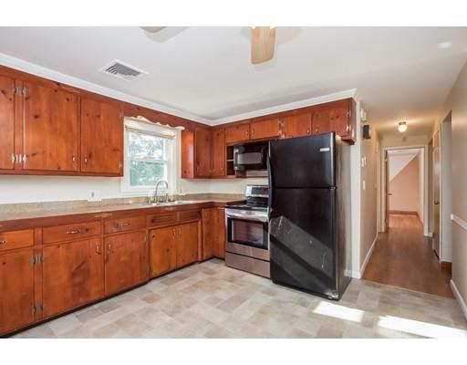 60 Patterson Ave, Springfield, MA 01119 photo 13