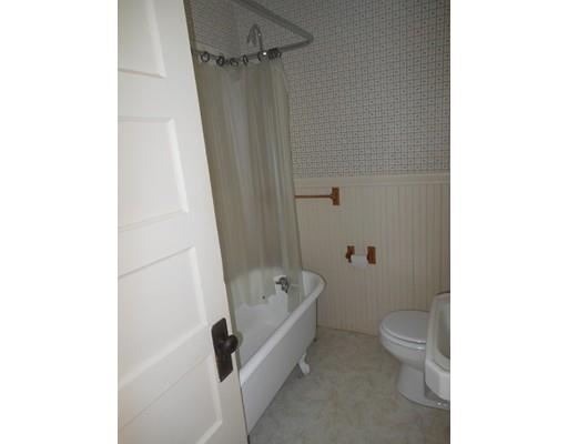 23 Oliver St, Easthampton, MA 01027 photo 9