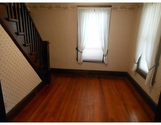 23 Oliver St, Easthampton, MA 01027 photo 8