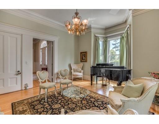 11 Peabody Ave, Danvers, MA 01923 photo 3