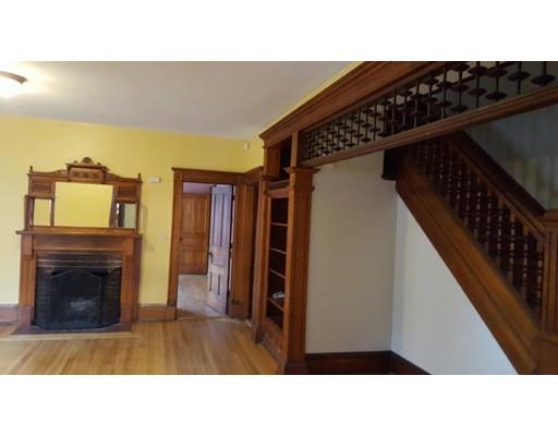 59 May St, Worcester, MA 01610 photo 2