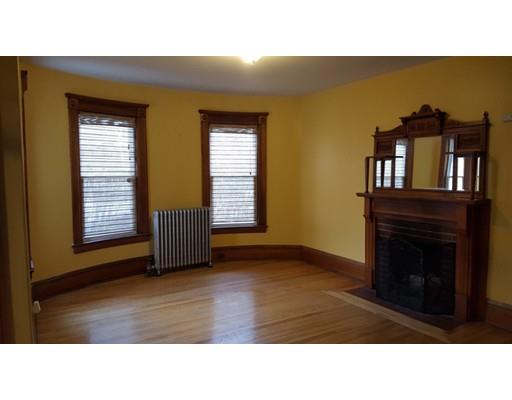 59 May St, Worcester, MA 01610 photo 4