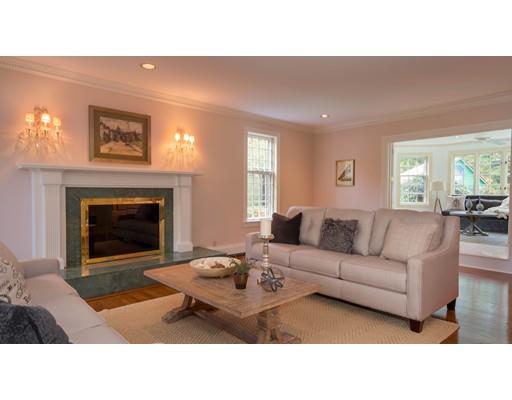 840 Brook Rd, Milton, MA 02186 photo 4