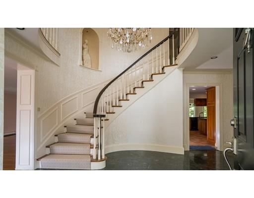 840 Brook Rd, Milton, MA 02186 photo 3