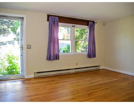 263 Brookside Cir, Northampton, MA 01062 photo 8